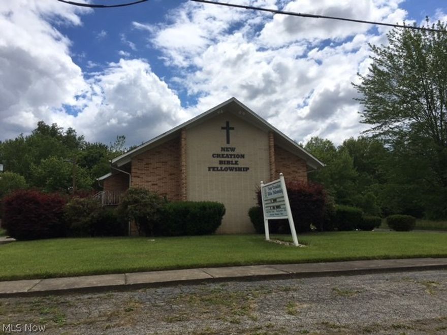 This brick structure comes with a 10,000-foot black top parking lot for your partitioners or clients. Built as a church this building has nice road appeal, restrooms, kitchen, and an open body with additional rooms. Or, if you have another need for a hall with these amenities, come and take a look!