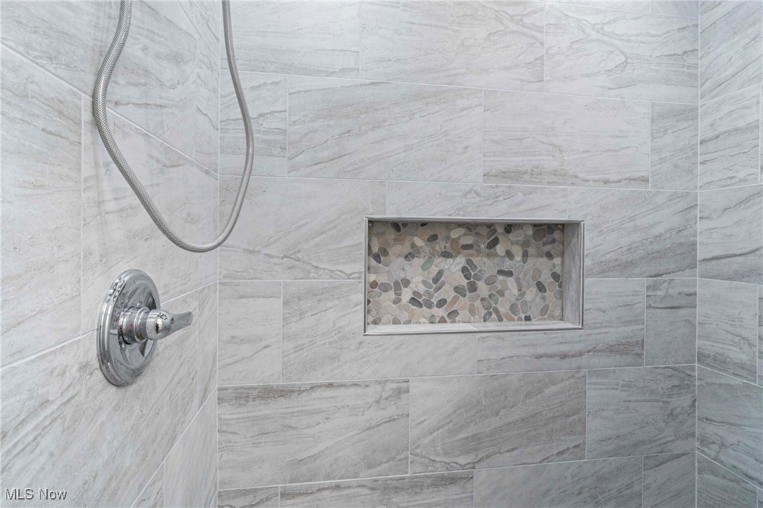 Lakes/Brittany Pointe - Residential