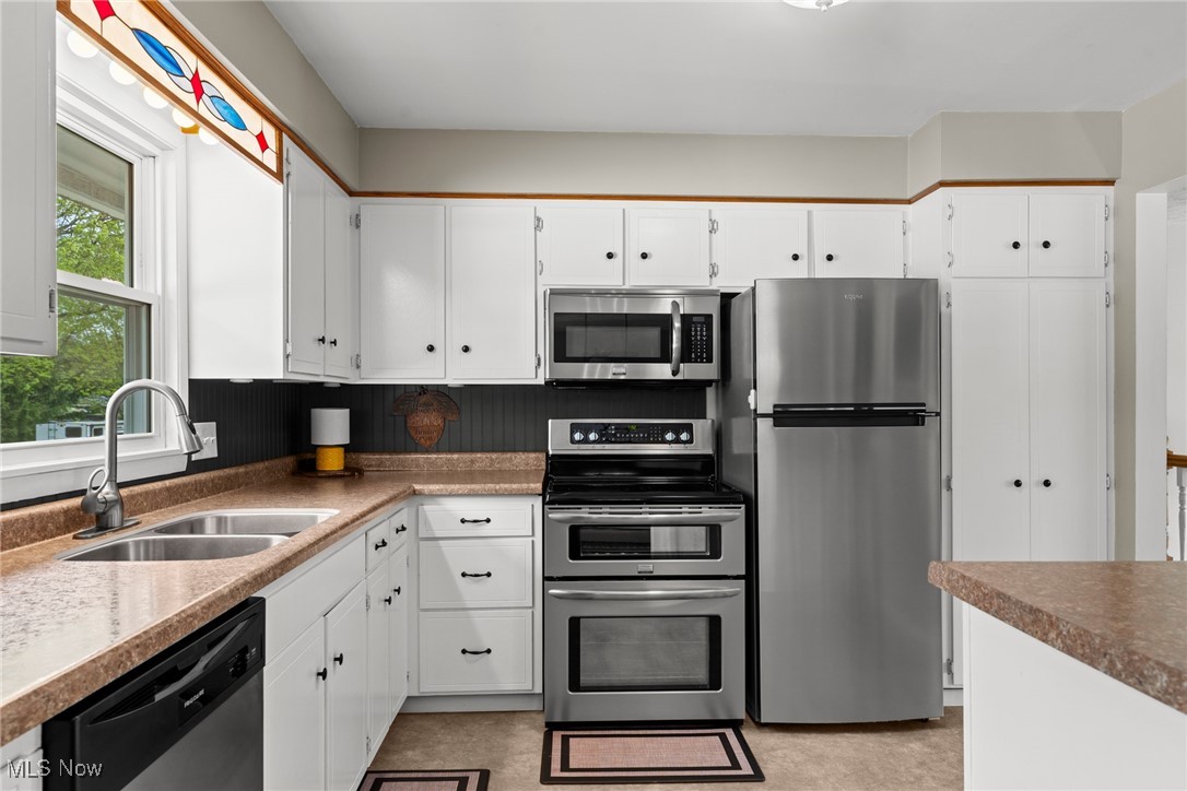 7155 Hoverland Street, Massillon, Ohio image 12