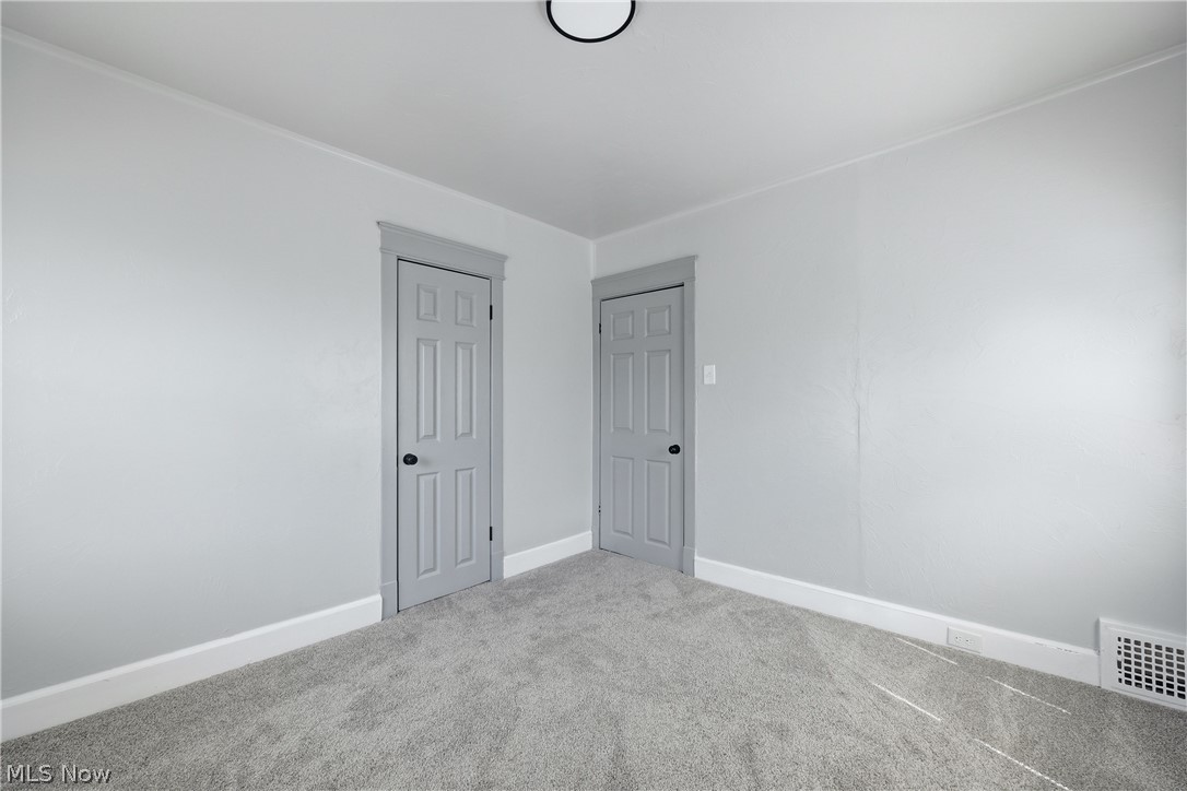 E R Cowins West 95th Street Su - Residential