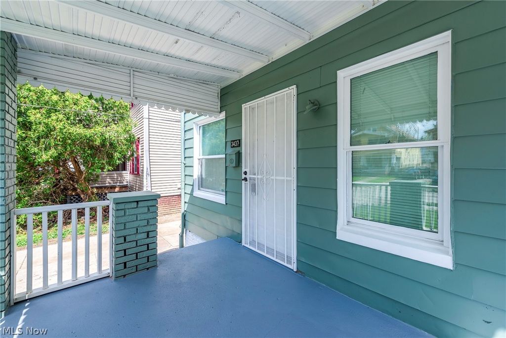 Photo of 3437 W 95th Street, Cleveland, OH 44102 (MLS # 5201263)