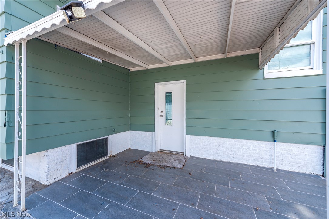 E R Cowins West 95th Street Su - Residential