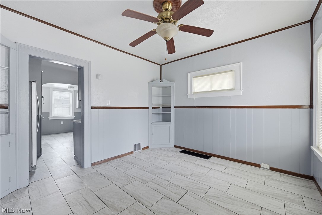 E R Cowins West 95th Street Su - Residential