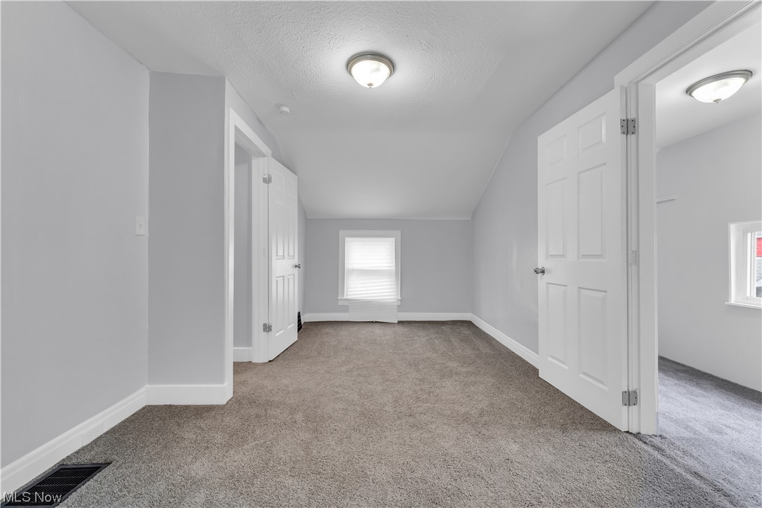 S H Kleinmans Regal Park - Residential Lease