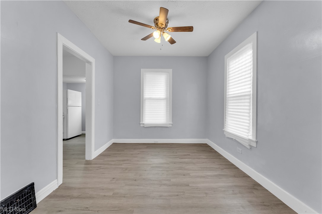 S H Kleinmans Regal Park - Residential Lease