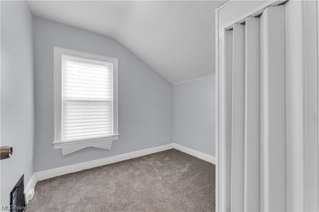 S H Kleinmans Regal Park - Residential Lease