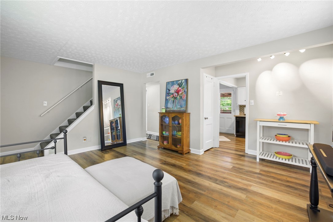 Searlhurst - Residential