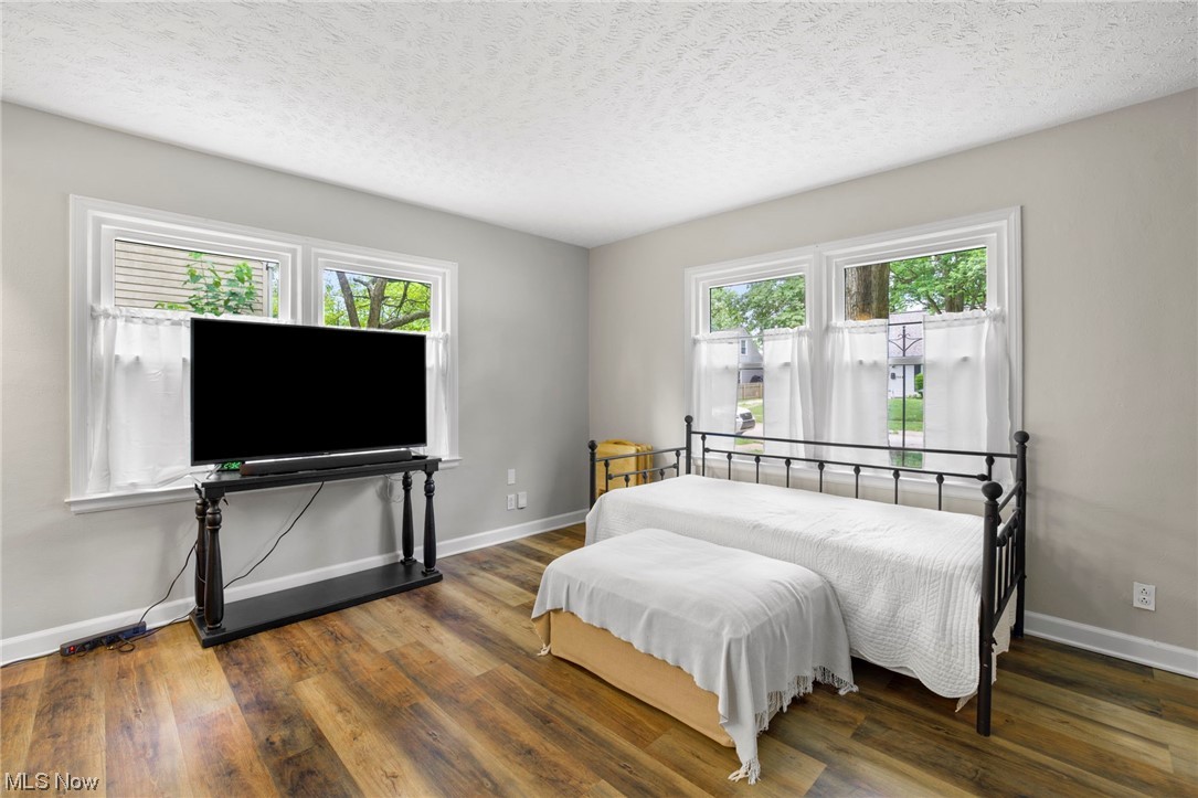 Searlhurst - Residential