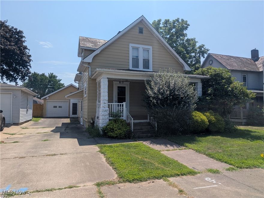 Real Estate: Online Only Tuesday September 2, 2025 starts ending at 6:00 PM - Spacious Southside New Phila home ready for the new owner’s personal touches – 3 bedrooms (2 up and 1 down) – 1 ½ baths – central air – beautiful natural woodwork – open front porch – enclosed back patio – oversized 22 X 28 garage/workshop – large kitchen – tons of storage – formal dining room – hardwood under carpet – 51 X 146 rear alley bound city lot – perfect home for almost any buyer – great starter home in a nice area to improve as you want and watch your equity grow – terrific addition to someone’s investment portfolio and rent tomorrow at today’s rates – ideal home to update the cosmetics for the quick flip. You decide and you set the price! 

Terms: A 10% non refundable deposit down day of sale. Balance due at closing. Sells with no financing contingencies. Sells As Is. Any desired inspections are buyer’s responsibility & must be completed prior to bidding. A 10% buyer's premium will be added to the final bid to determine the final contract price. Personal property will be sold at online auction before the real estate. New photos will follow the removal of the chattels. Kitchen & laundry appliances will stay with real estate (no warranties) along with any incidental personal property.

All information contained herein derived from sources deemed reliable but not warranted. All announcements day of sale take precedence over printed advertising.