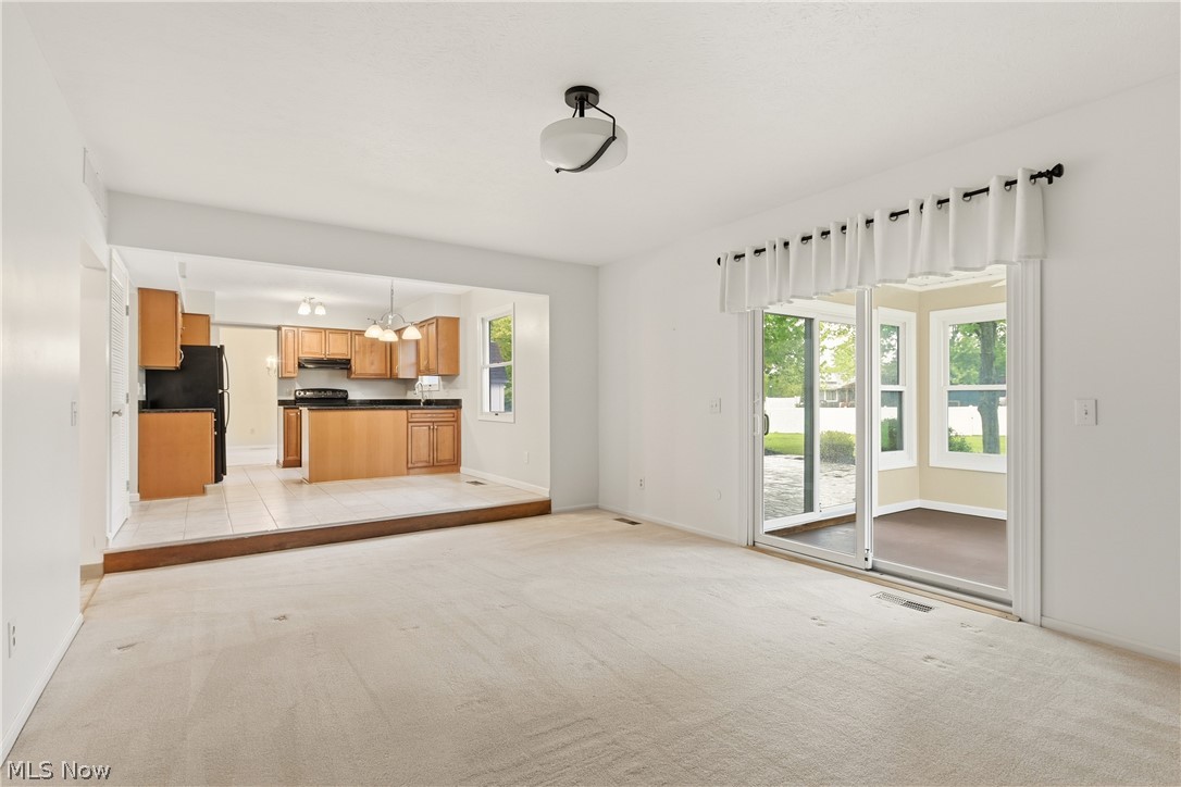 Meadow Lane 02 - Residential