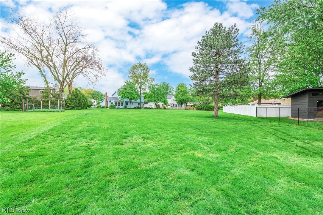 Meadow Lane 02 - Residential