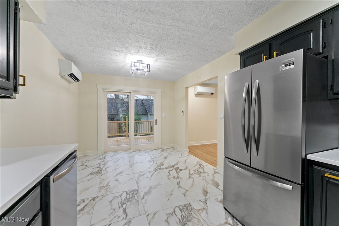 977 Chrysann Drive, Girard, Ohio image 12