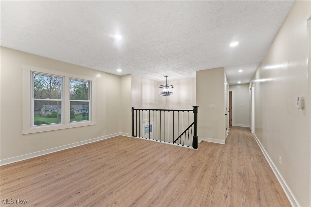 977 Chrysann Drive, Girard, Ohio image 6