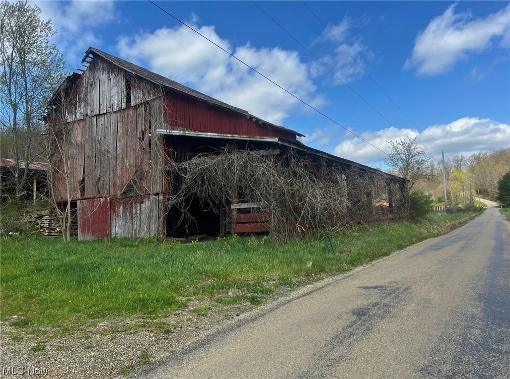 Investors and farmers take a look! 85.48 acres available right off of SR-16 in Frazeysburg, Ohio. This property boasts a great balance of tillable and wooded acreage along with great visibility from SR-16. A select timber cut was taken off of the property within the last six months, but there is still plenty of young growth for potential cuts in the future. Property to sell at auction on Wednesday July 5, 2023 with live and online bidding offered. The property will be offered in parcels and as entirety. Parcel 1: ±31.91 acres with great sightlines of SR-16. Parcel 2: ±11.66 acres of mostly wooded ground with multiple build sites. Parcel 3: 41.91 acres of quality pasture and hay ground along with wood lines and bank barn. Whether you are looking to invest in ground with thoughts of development or looking to expand your agricultural footprint, this property with great access to a major state route is a must see! Mineral rights previously reserved.
ATV tours of the property will be avail