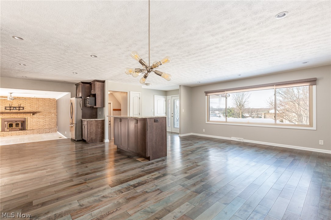 Charles - Residential