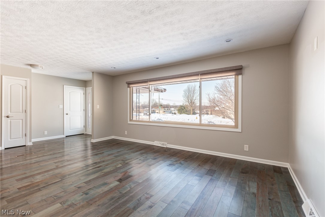 Charles - Residential