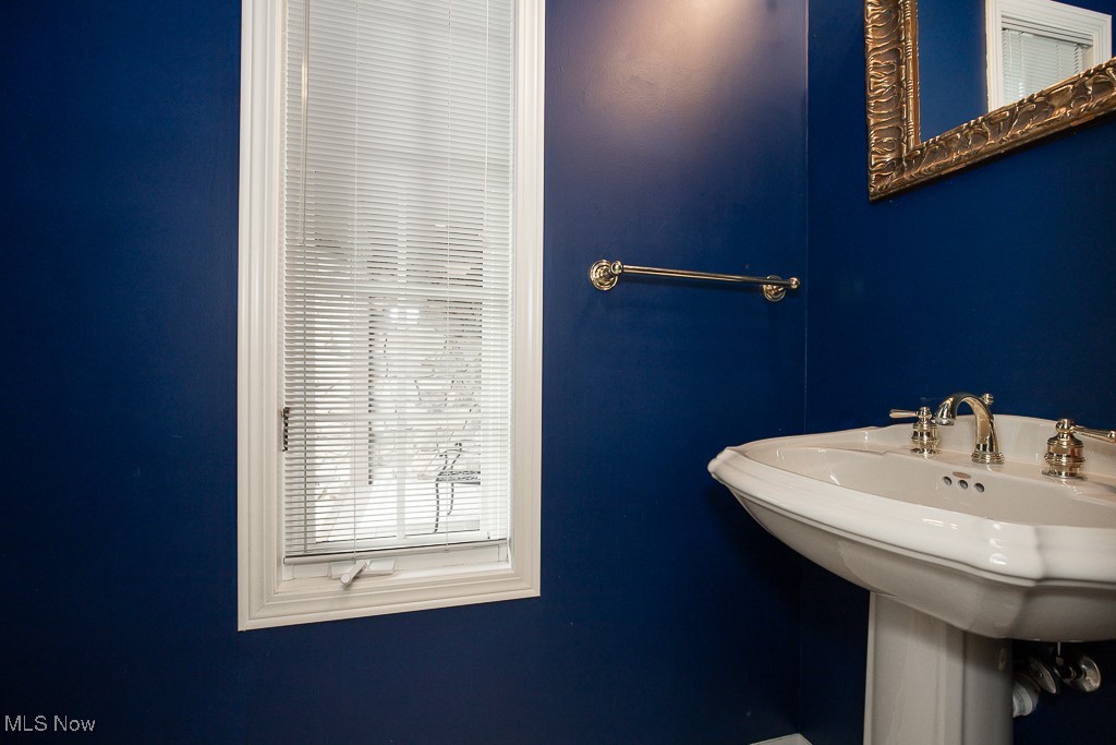 8250 Creekside Trace Trce, Broadview Heights, Ohio image 30