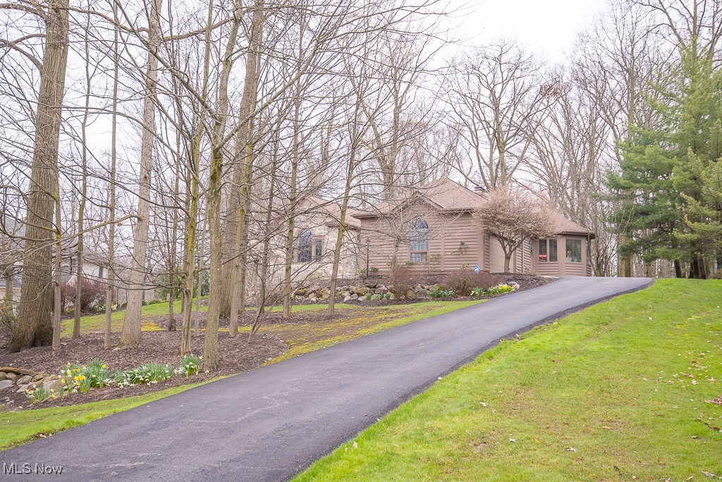 8250 Creekside Trace Trce, Broadview Heights, Ohio image 42