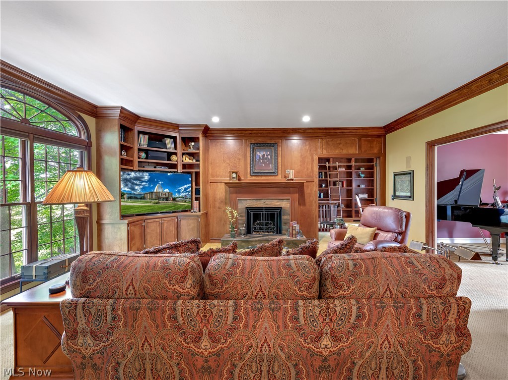 Woods At Nobles Pond - Residential