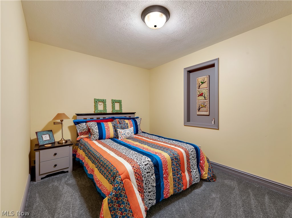 Woods At Nobles Pond - Residential