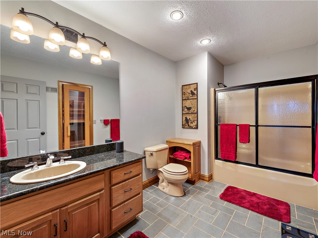 Woods At Nobles Pond - Residential