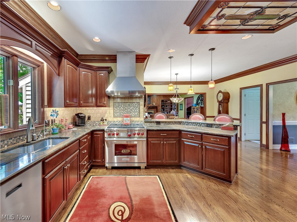 Woods At Nobles Pond - Residential