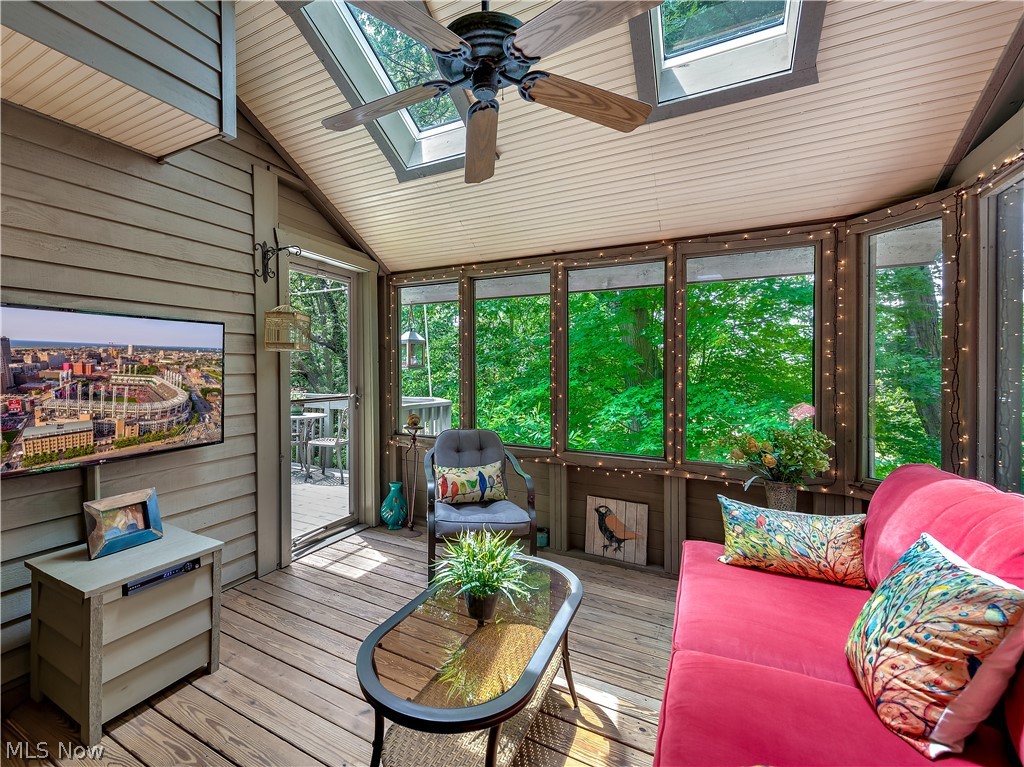 Woods At Nobles Pond - Residential