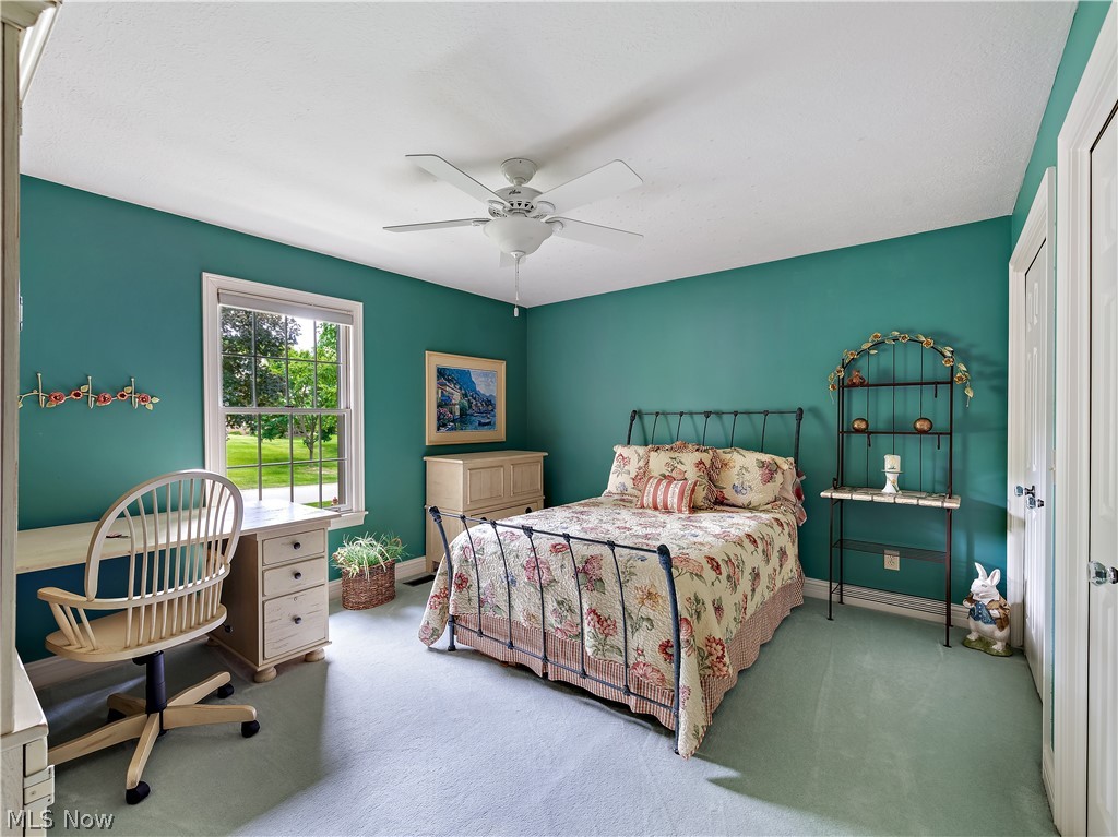 Woods At Nobles Pond - Residential