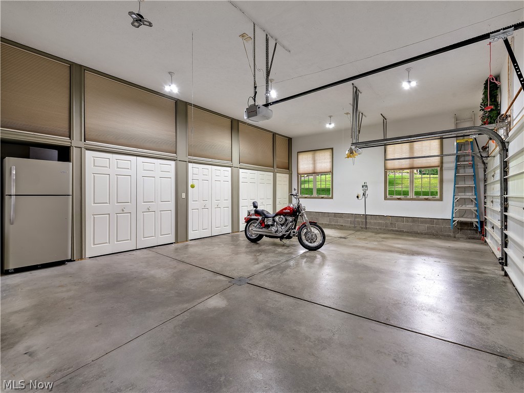 Woods At Nobles Pond - Residential