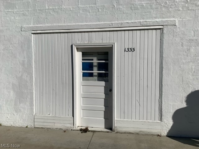 Ains - Residential