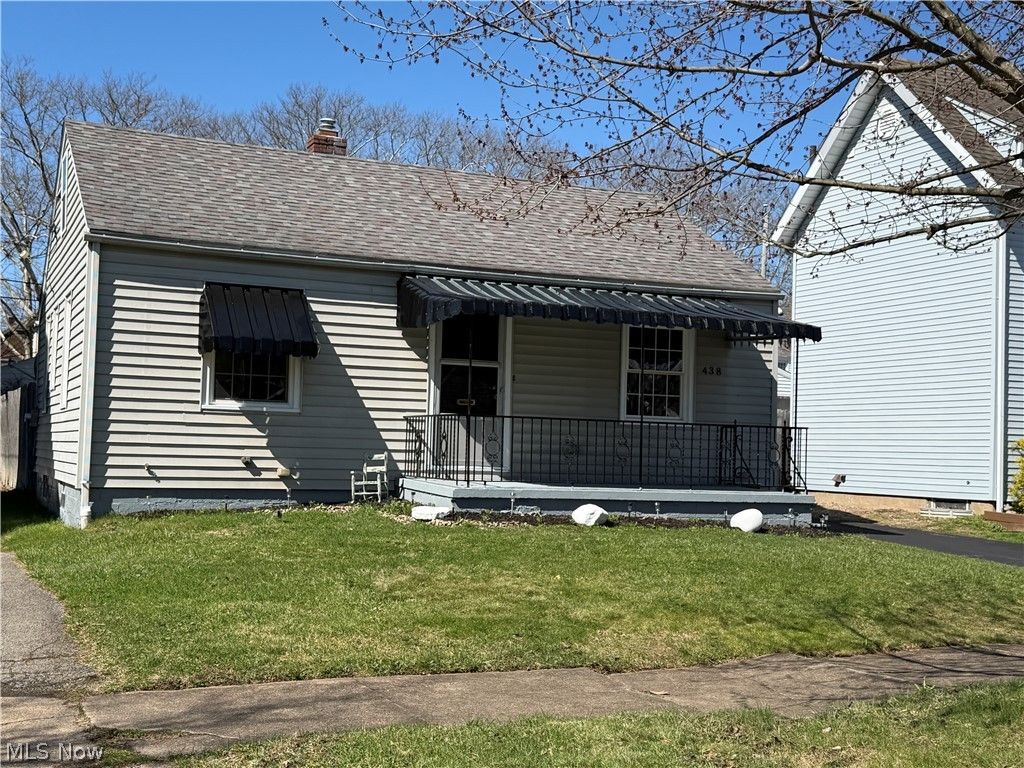 Photo of 438 Grant Street, McDonald, OH 44437 (MLS # 5195383)