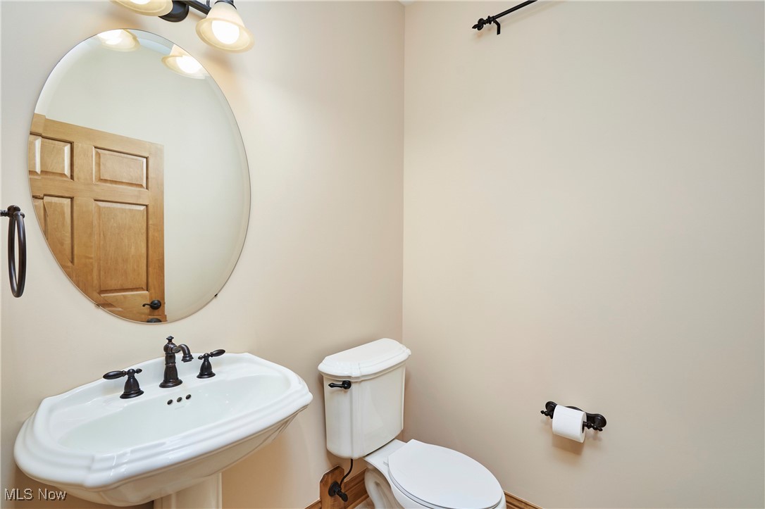 1142 River Valley Trail, Hinckley, Ohio image 25