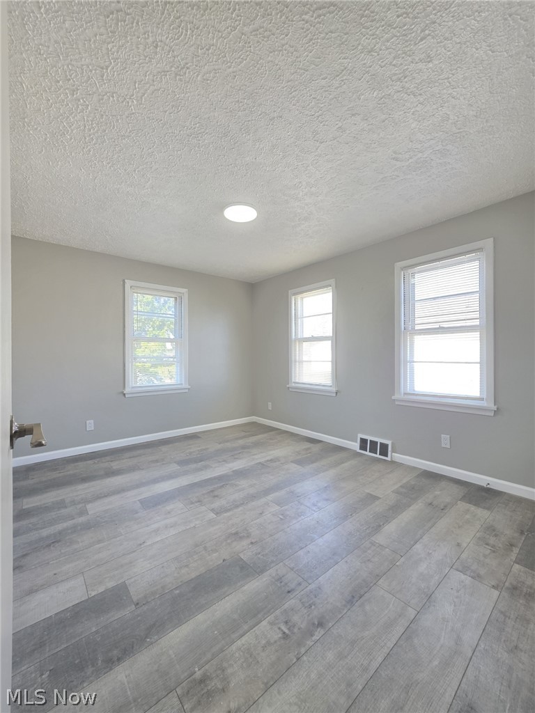 Black River 02 - Residential