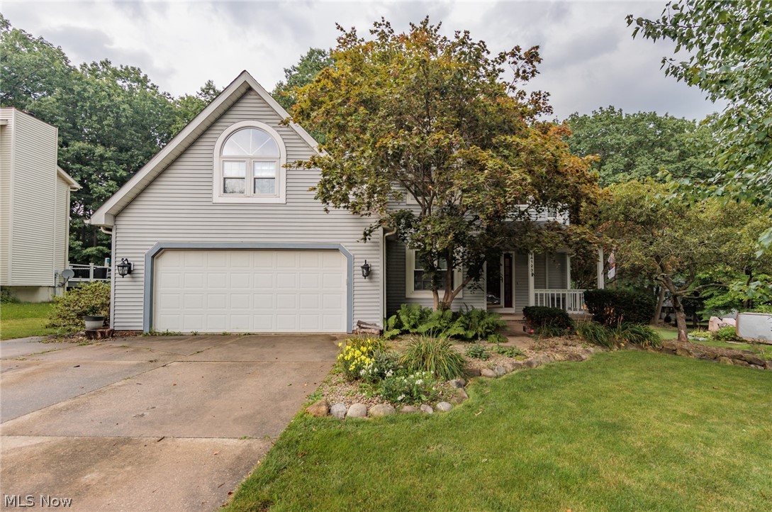 A wonderful Stow colonial with 3 be3drooms, 2.5 baths, and a finished basement. With over 2400 sq ft of total living space, this home features an amazing back yard with a multi-tier deck, hot tub, and a 20x10 shed/outbuilding. The finished basement has a bar, rec room, and still ample storage. A large Great Room has 9' ceilings, and a natural fireplace. The eat-in kitchen has a huge eating area. A first floor laundry, and formal dining are also on the first floor. The master suite also has a 19x10 bonus room. Each bedroom is spacious. There is a heated 2 car garage, front porch, and so much more.