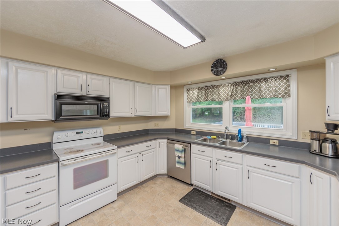 Stow Little Farms - Residential