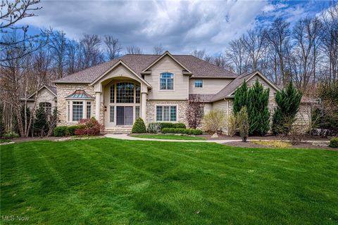 17310 Tall Tree, Chagrin Falls, OH 44023 - #: 5103269