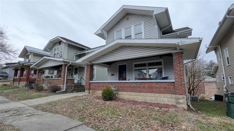 Tiny photo for 633 N 9th Street, Cambridge, OH 43725 (MLS # 5188030)