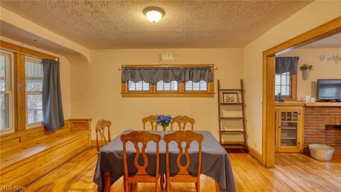 Tiny photo for 633 N 9th Street, Cambridge, OH 43725 (MLS # 5188030)