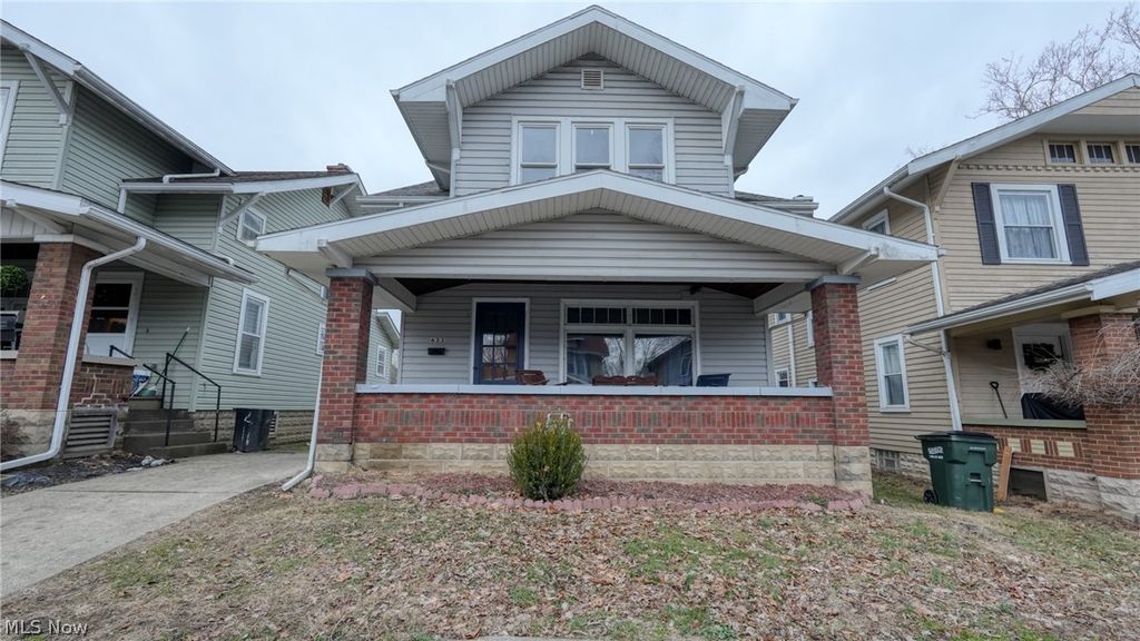 Photo of 633 N 9th Street, Cambridge, OH 43725 (MLS # 5188030)