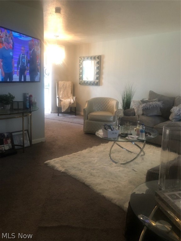 Banbury Village Condo - Residential