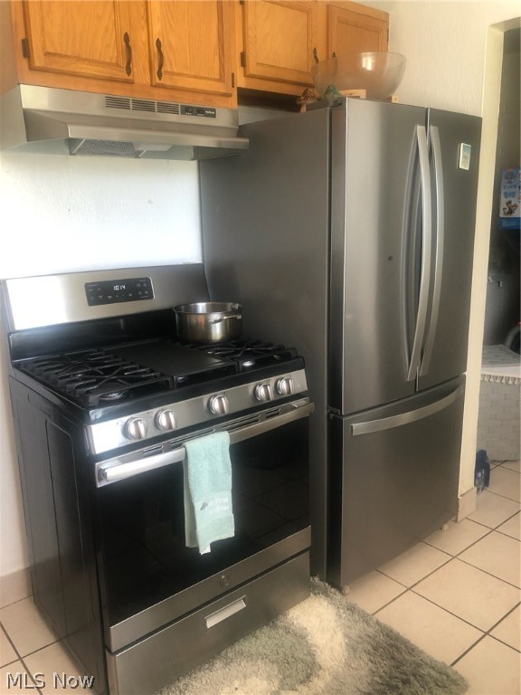 Banbury Village Condo - Residential