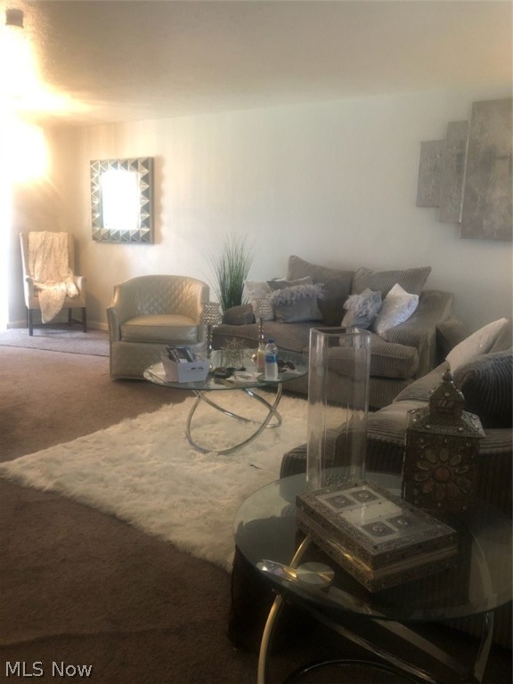 Banbury Village Condo - Residential