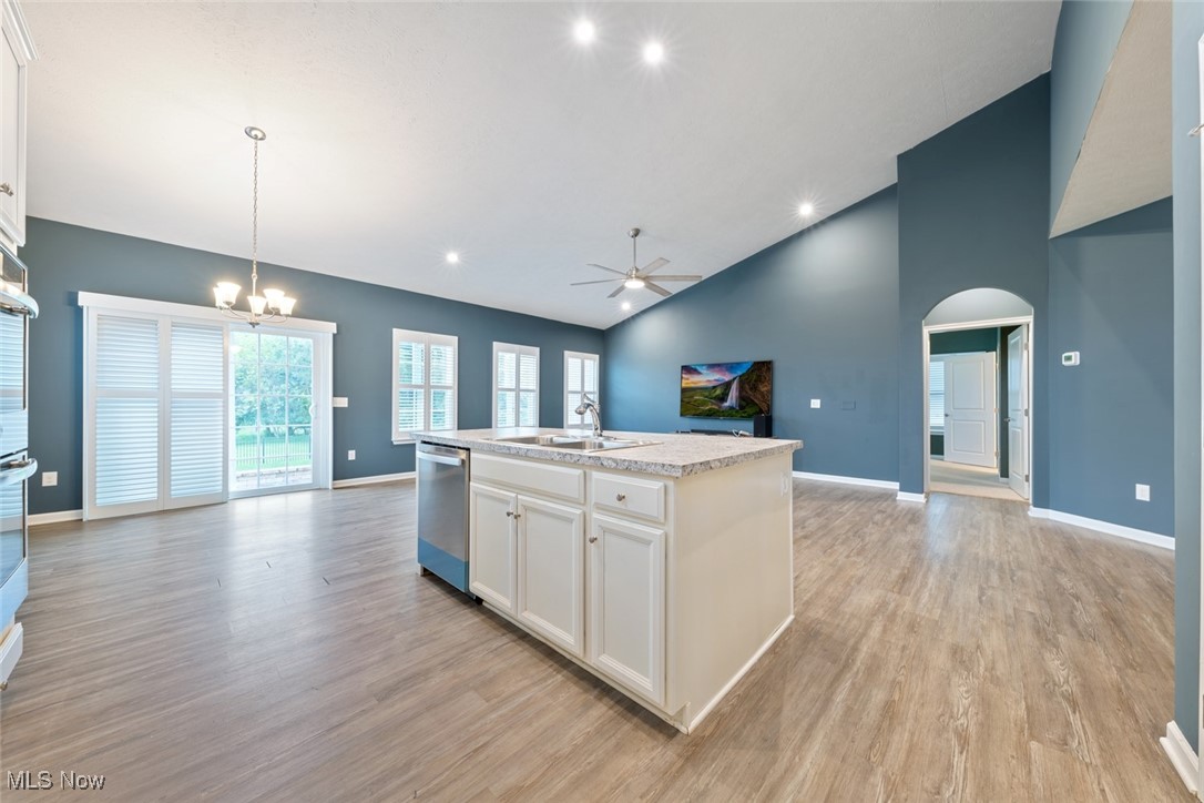36580 Annie Lane, North Ridgeville, Ohio image 12