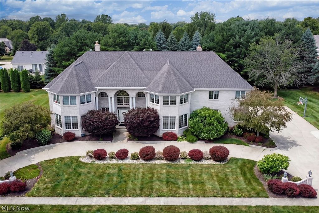 Photo of 1960 Autumn Run, Wooster, OH 44691 (MLS # 5199014)