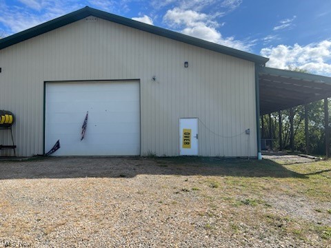 4800 Sq. Ft. Commercial building on approximately 3 Acres, with well and septic. Spacious and private 40 x 80 building with office, restroom and propane heat.
4 miles to SR 212 and Atwood Area