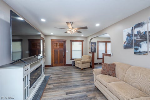 Tiny photo for 516 Bond Street, Elyria, OH 44035 (MLS # 5238916)
