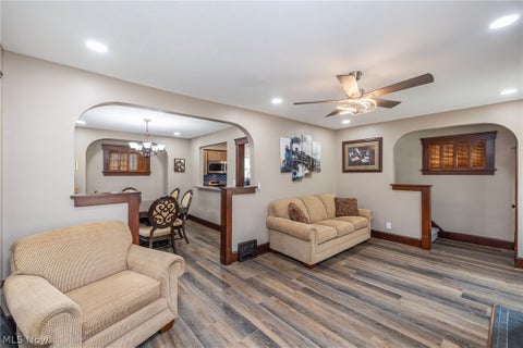 Tiny photo for 516 Bond Street, Elyria, OH 44035 (MLS # 5238916)