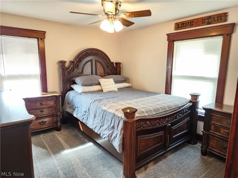 Tiny photo for 516 Bond Street, Elyria, OH 44035 (MLS # 5238916)
