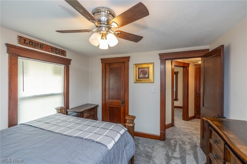 Tiny photo for 516 Bond Street, Elyria, OH 44035 (MLS # 5238916)