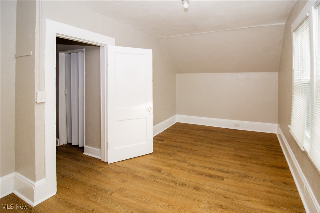 J H Decumbes Kensington Garden S - Residential